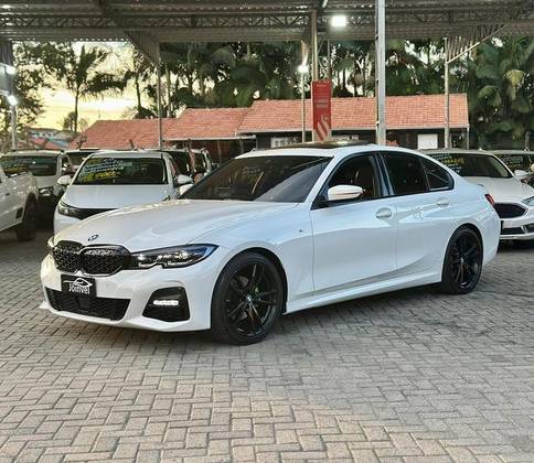 BMW 320i 2.0 16V TURBO FLEX M SPORT AUTOMÁTICO BMW 320i 2.0 16V TURBO FLEX M SPORT AUTOMÁTICO